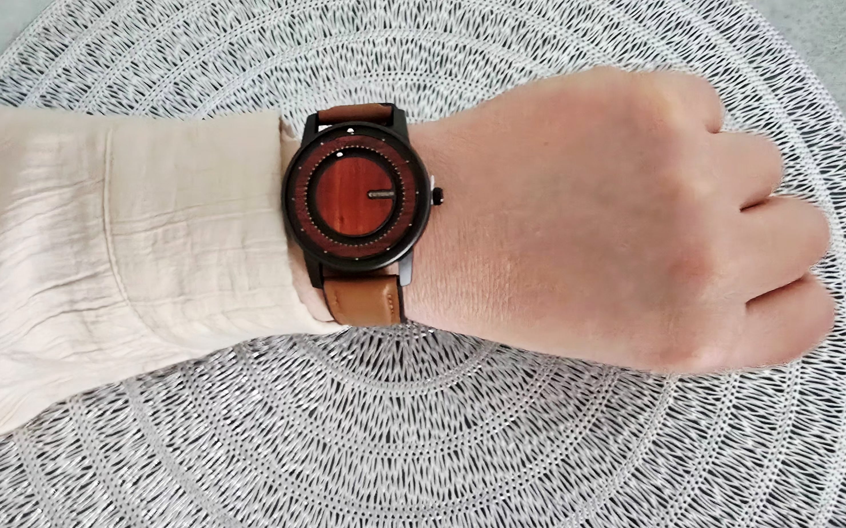 EUTOUR Montre Perles Magnétiques | Bois & Cuir PU Unisexe
